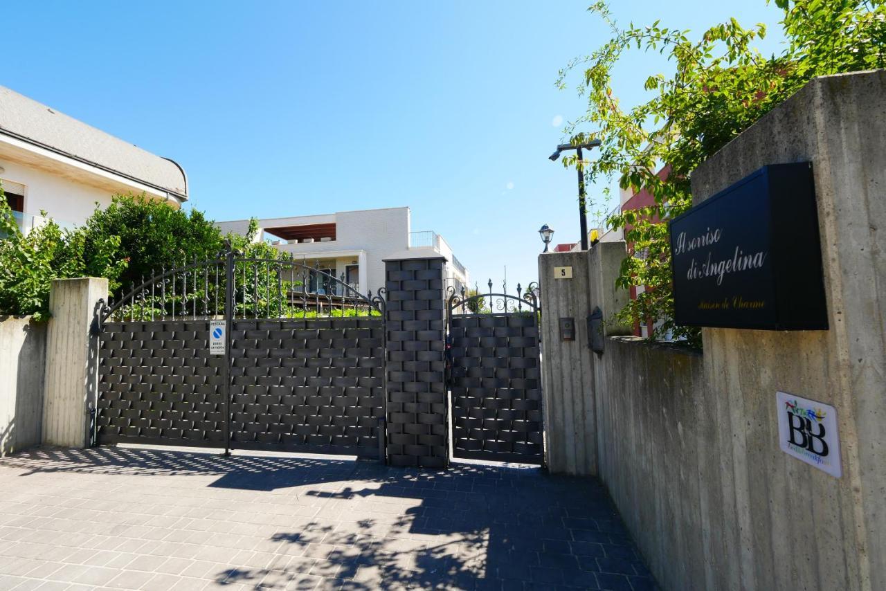 佩斯卡拉Il Sorriso Di Angelina住宿加早餐旅馆 外观 照片